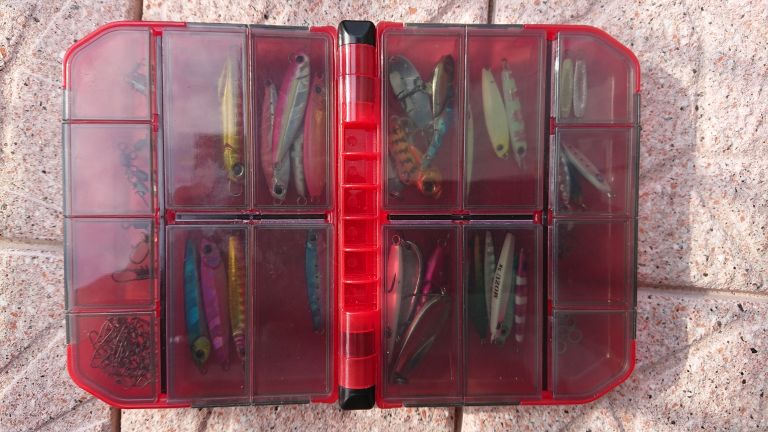 ダイワ マルチケース 122MD